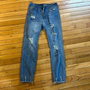 Super cute cropped jean